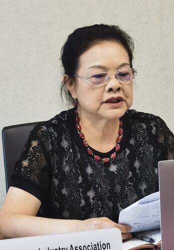 中國通用機械工業協會會長 黃鸝 中國通用機械工業協會會長 黃鸝